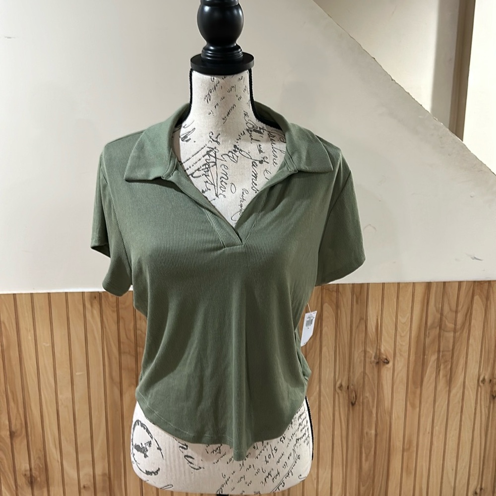 NWT Old Navy top